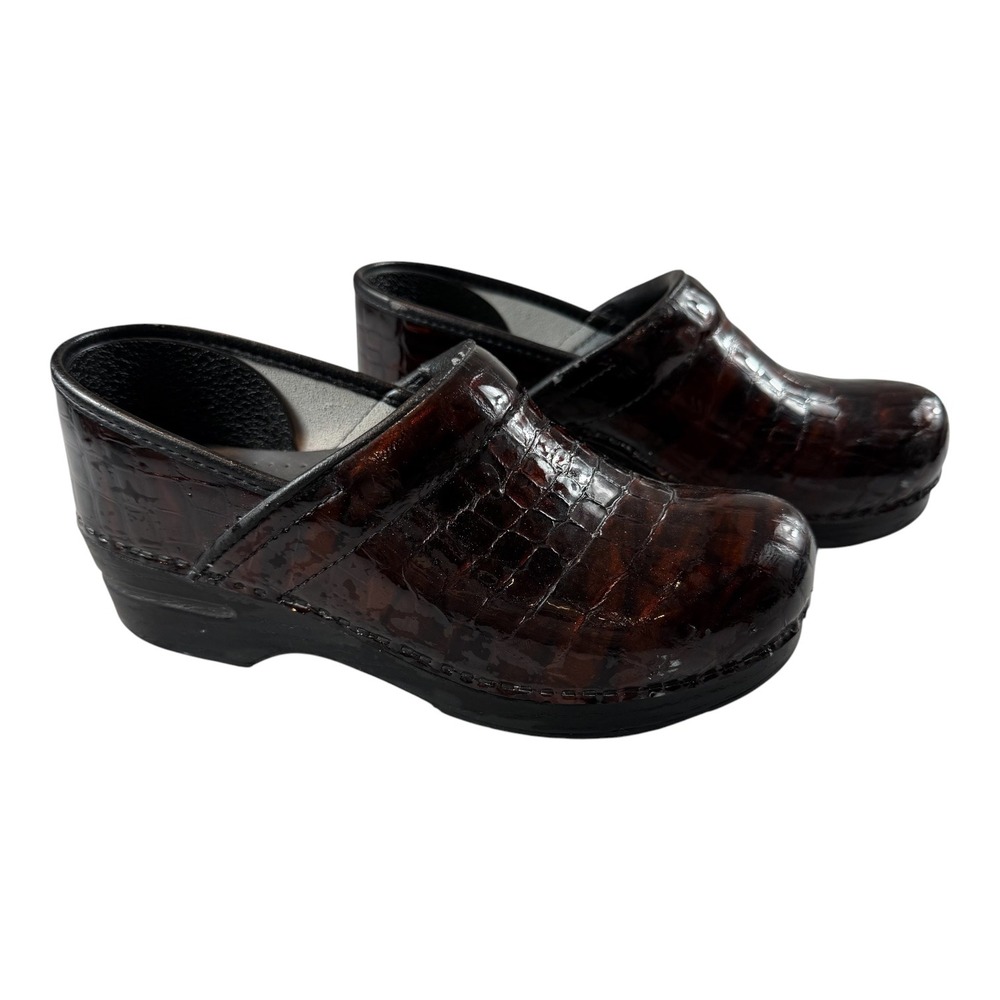 Dansko Womens Clogs EU 39 US 8.5-9 Brown Croc Embossed Patent Leather Slip On